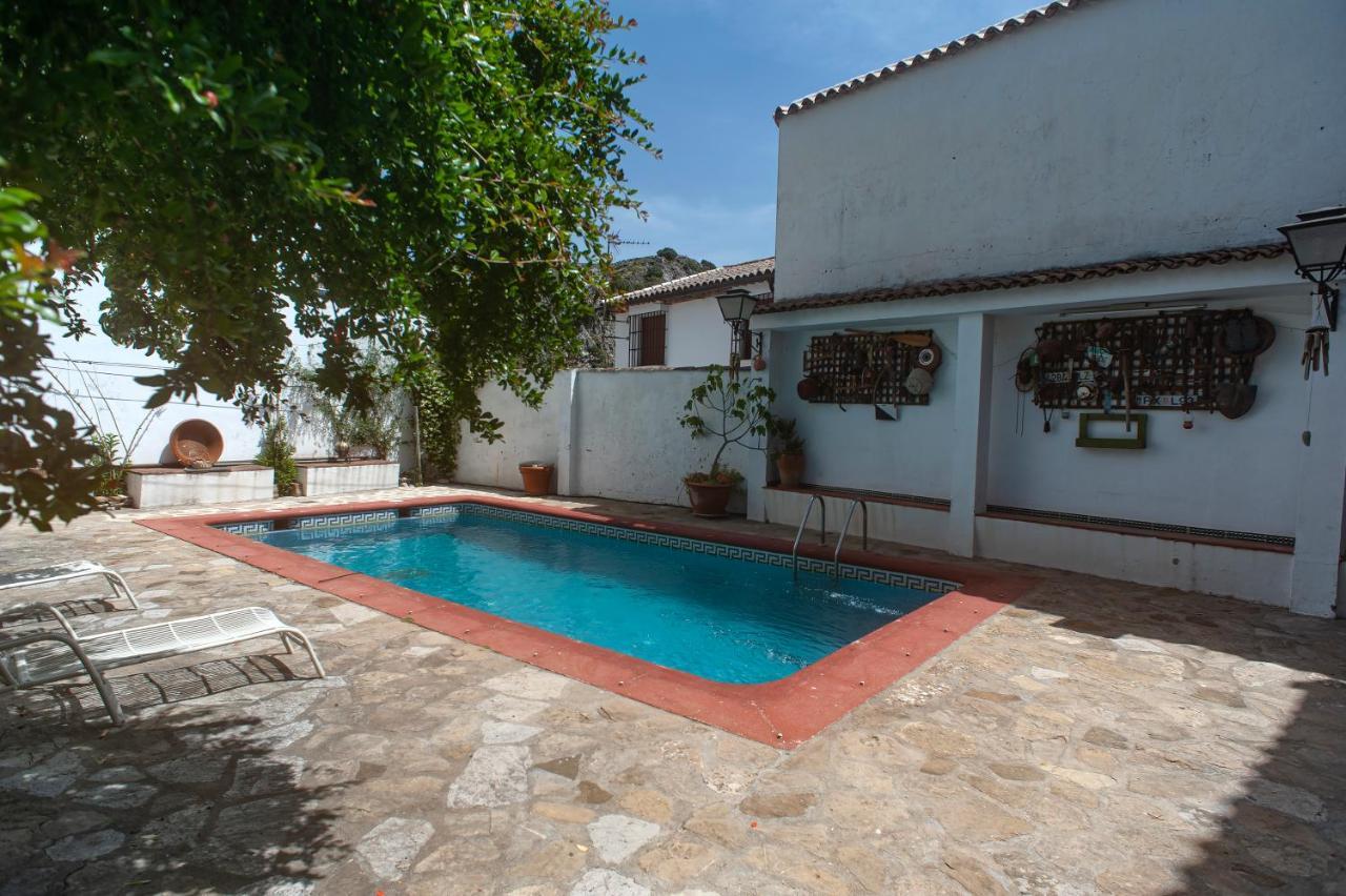 La Casa De La Abuela Regina Lägenhet Grazalema Exteriör bild