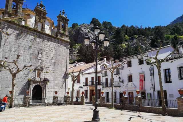 La Casa De La Abuela Regina Lägenhet Grazalema Exteriör bild